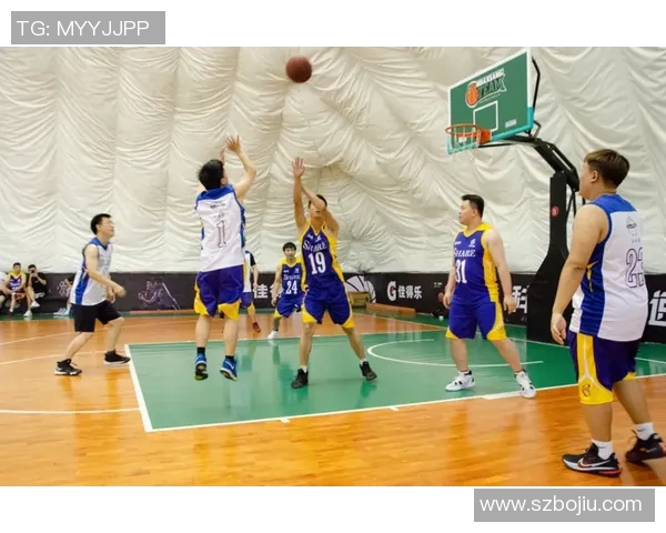 赛后复盘：杭州篮球队与成都篮球队的团队协作与战术分析探讨