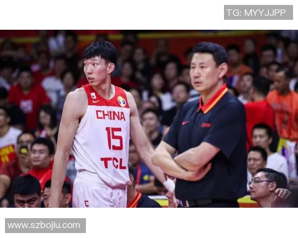 波特诺与奥林匹亚的激烈对决揭示足球战术与团队精神的完美结合 波特诺与奥林匹亚的激烈对决揭示足球战术与团队精神的完美结合