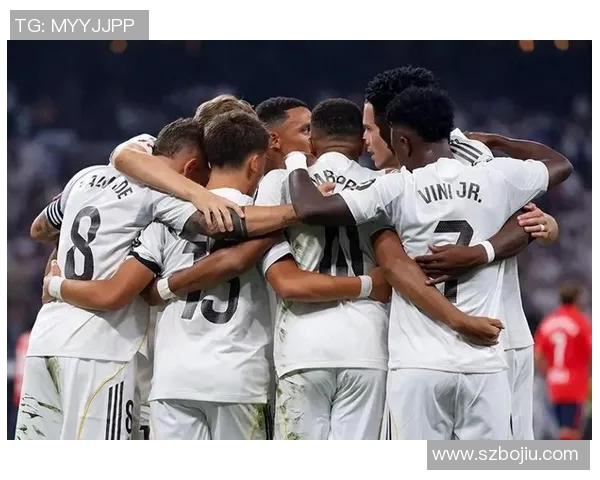 皇马迎战瓦伧西亚争夺欧冠小组赛关键胜利的激烈对决