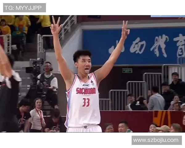 韩硕:从篮球场到商业舞台的多元发展之路与人生哲学 韩硕:从篮球场到商业舞台的多元发展之路与人生哲学